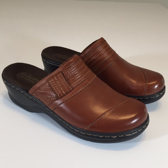 clarks lexi clogs